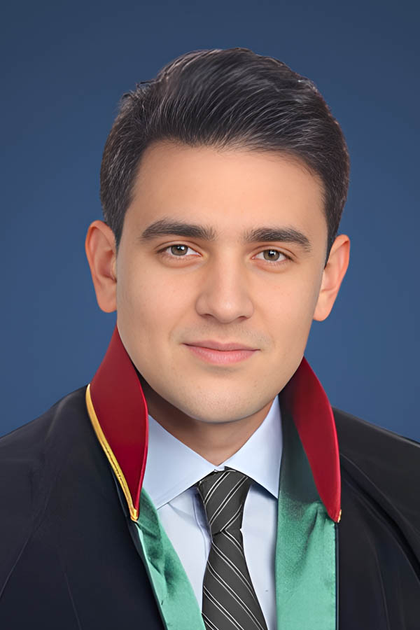 Onur Demirci portresi